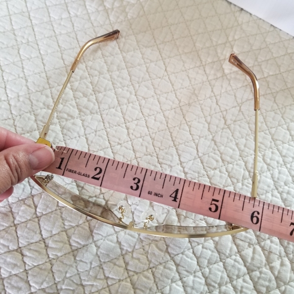 Le Specs | Hyperbole Satin Gold - Picture 14 of 15